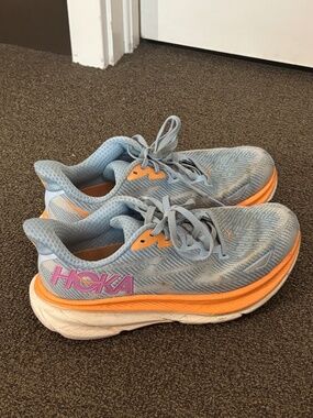 Women’s Hoka Clifton 9- Blue and Orange